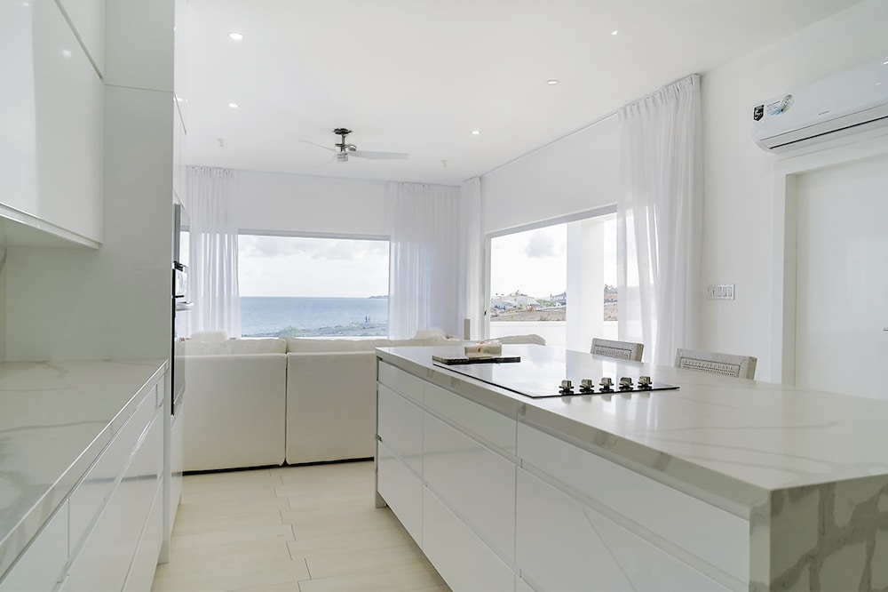 Lilypad Luxurious Cliffside Villa With Stunning Sea Views