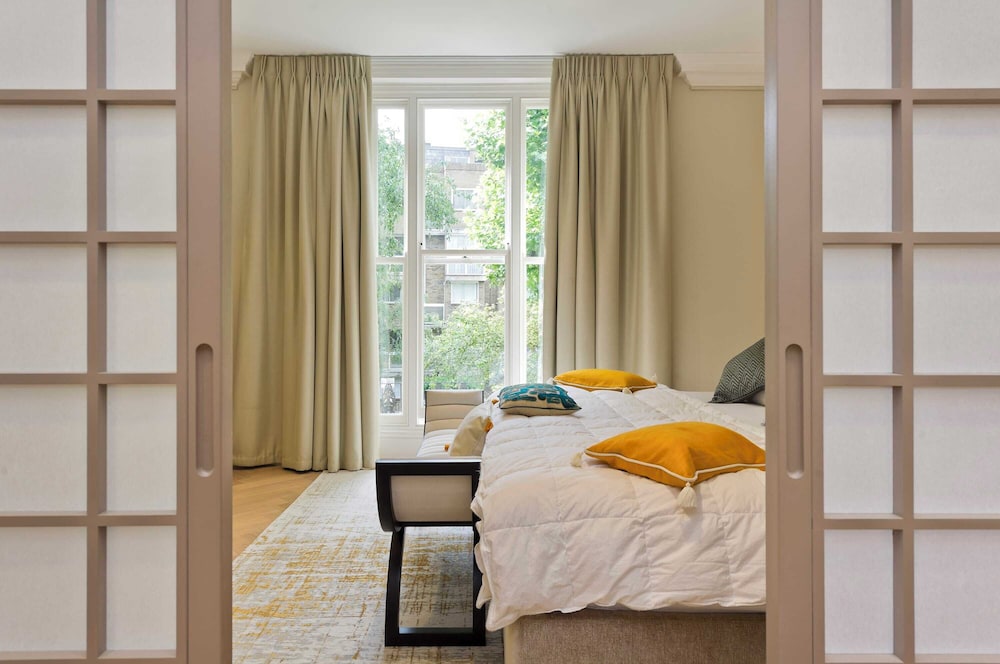 7bed Notting Hill W/garden, Games Room & Parking