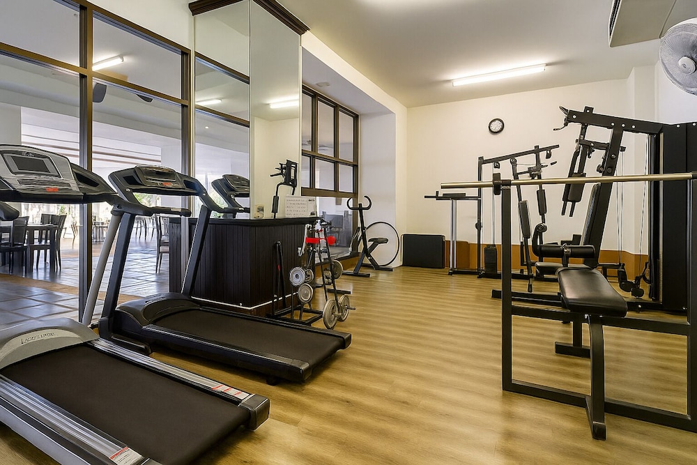 5 Star Resort - Patong Beach - 65m²-olympic Size Swimming Pool, Gym, Spa, Tennis
