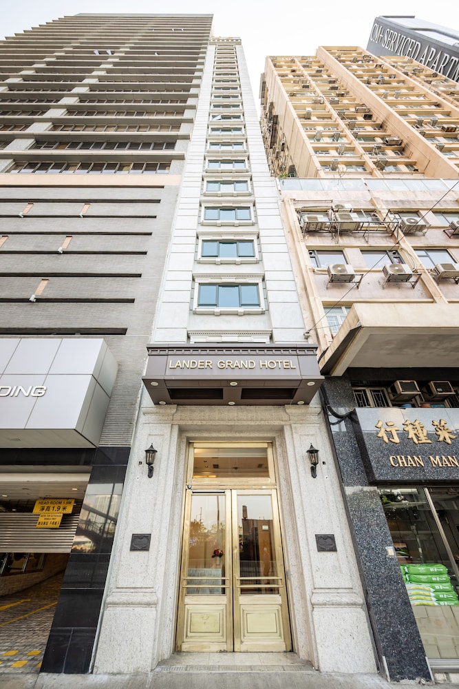 Lander Grand Hotel