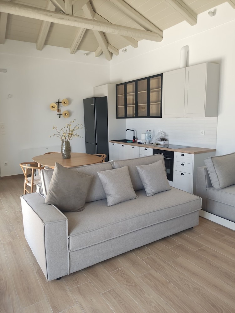 VV Luxury Villas