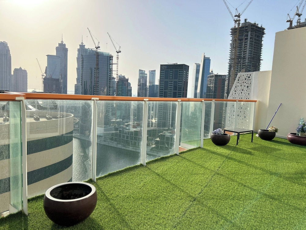 1BR Penthouse in Millenium Binghatti