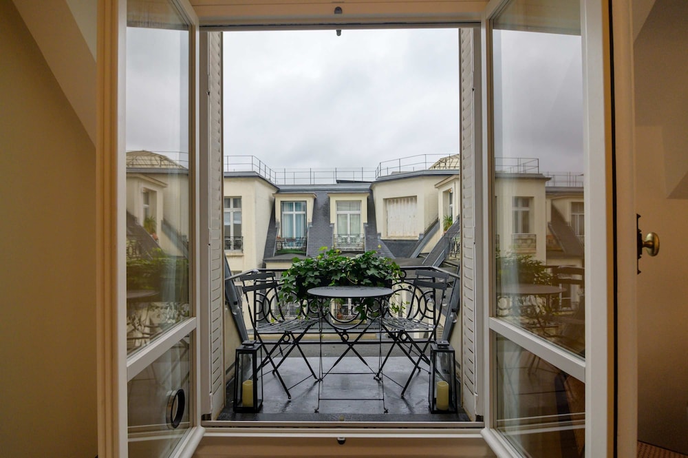 Balcon Champs Elysees