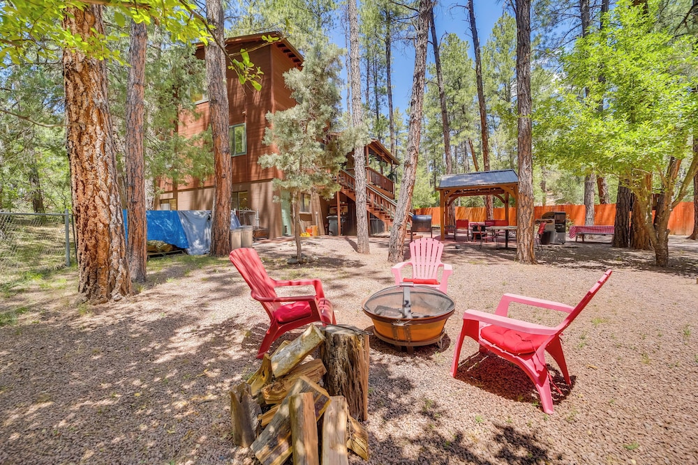 Payson Vacations - Spacious Pine Getaway w/ 2 Decks: 2 Mi to Downtown - Property Image 1