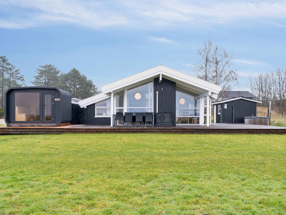 5 Star Holiday Home in Oro
