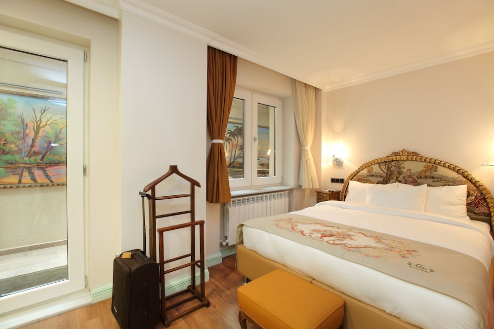 Lir Residence Suites - Image 5