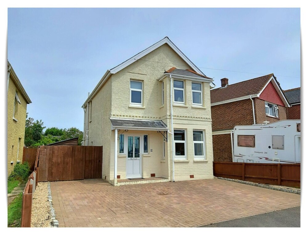Charming Villa in Ryde - Child Friendly