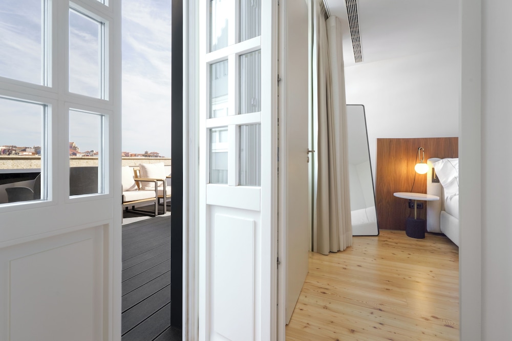 Feel Porto Clérigos Charm Flats