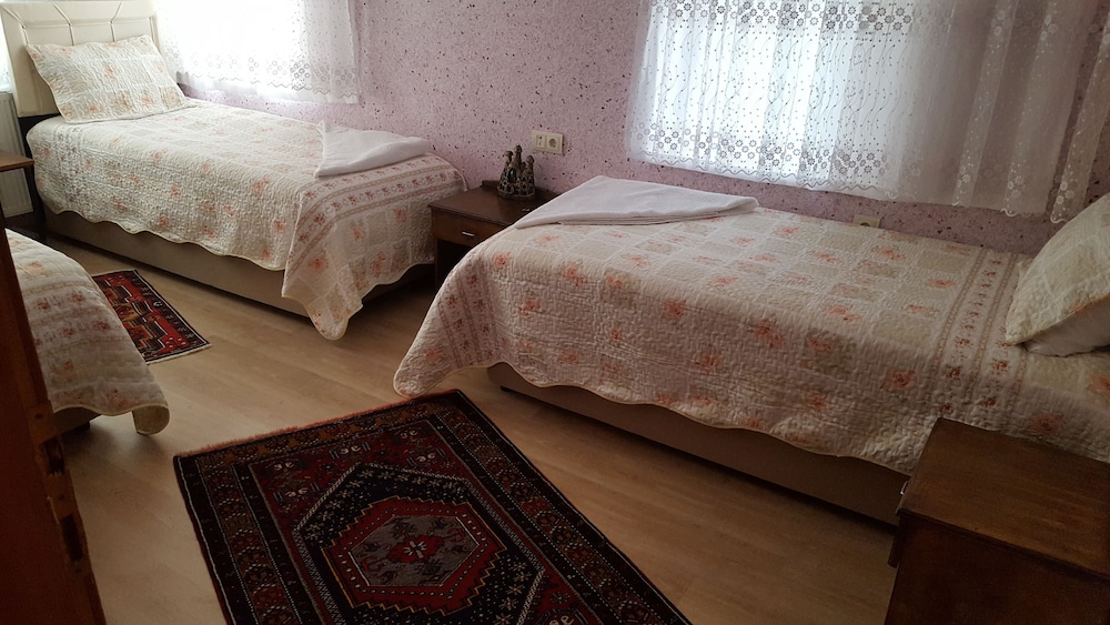 Nil Story House