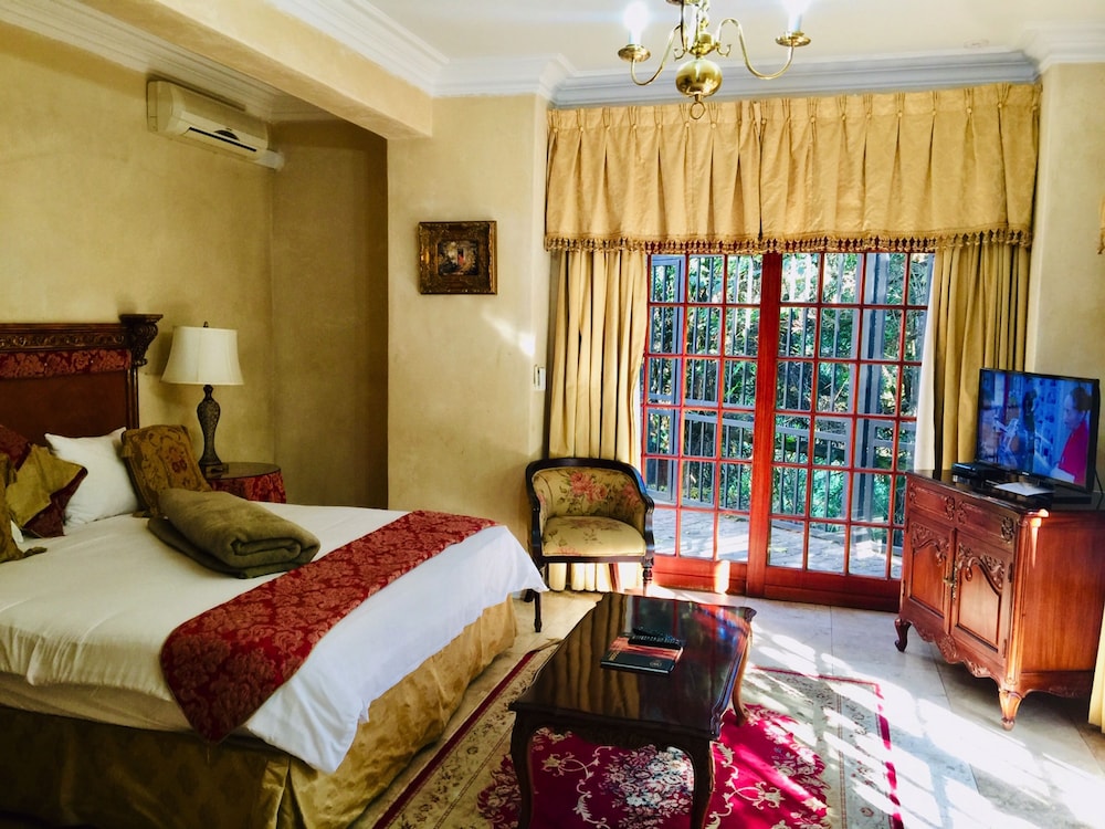Cricklewood Manor