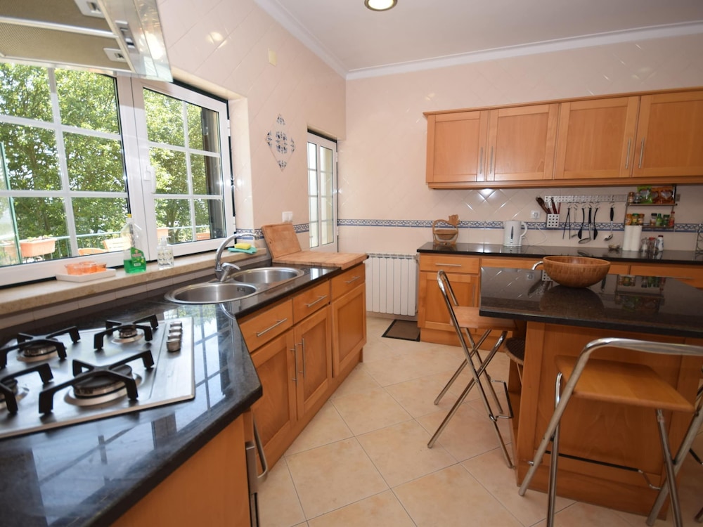 Cozy Villa near Óbidos with Private Swimming Pool view 4
