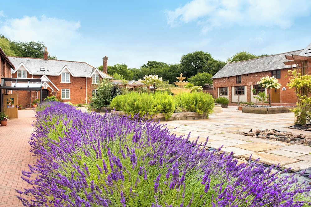 Poppy Cottage