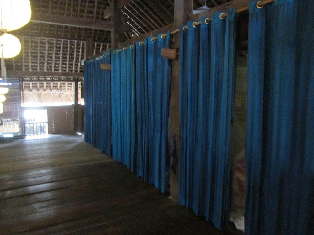 Dong Que Homestay-Tours-Motorbike, Car rental, Hiking