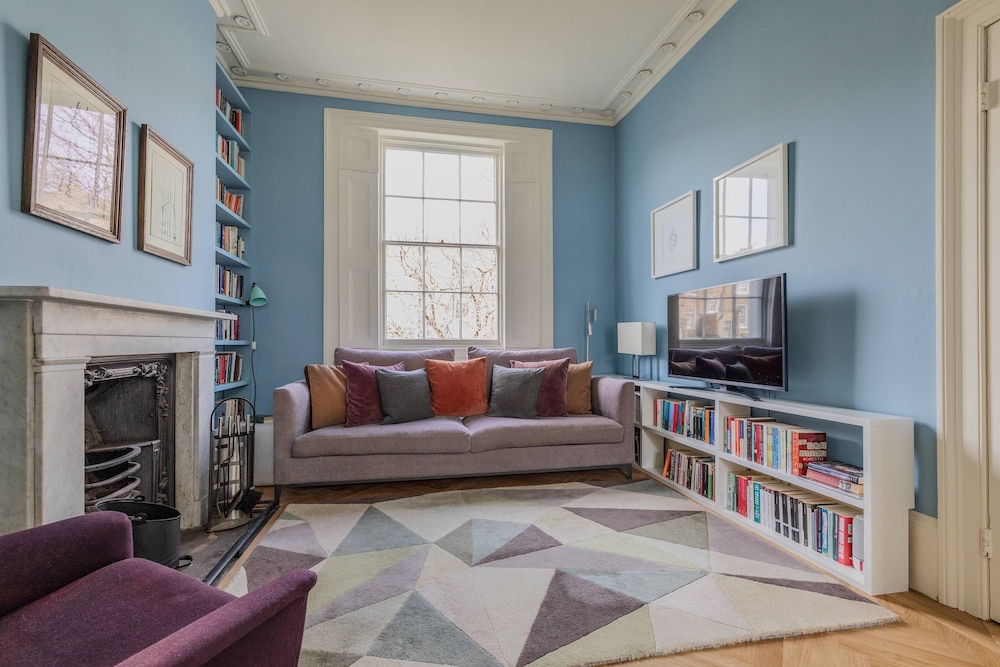 Hemingford Road IV by Onefinestay