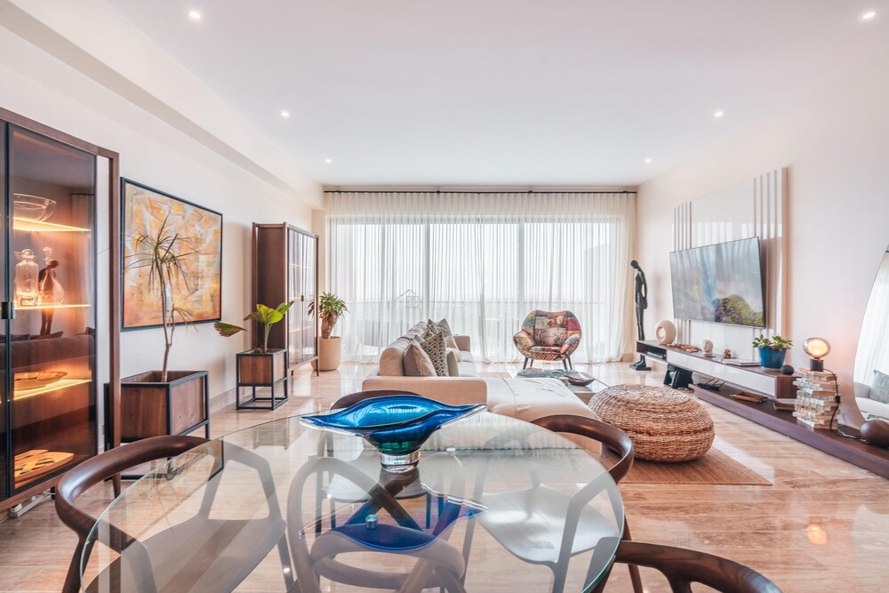 Modern Apartment With Balcony in Cap Cana DAA