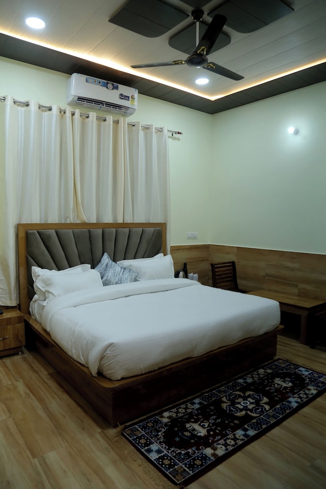 Hotel Shani - Punjabi Rasoi