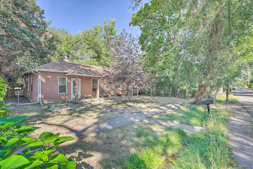 Canon City Vacations - Cozy Home w/ Patio in the Heart of Canon City! - Property Image 2