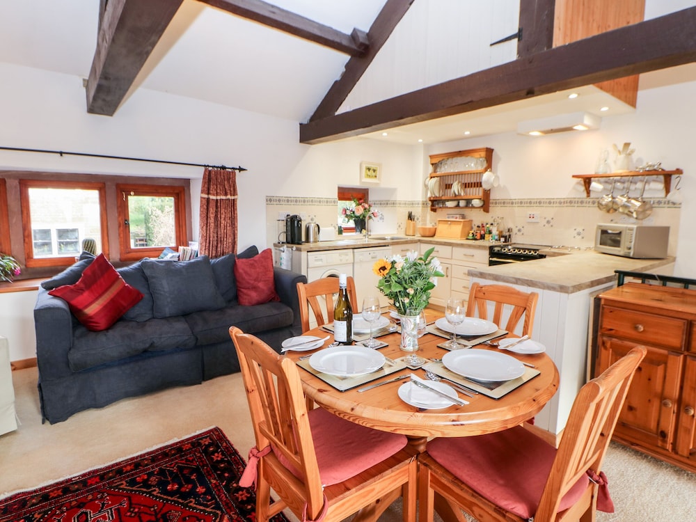 1 Yew Tree Cottages