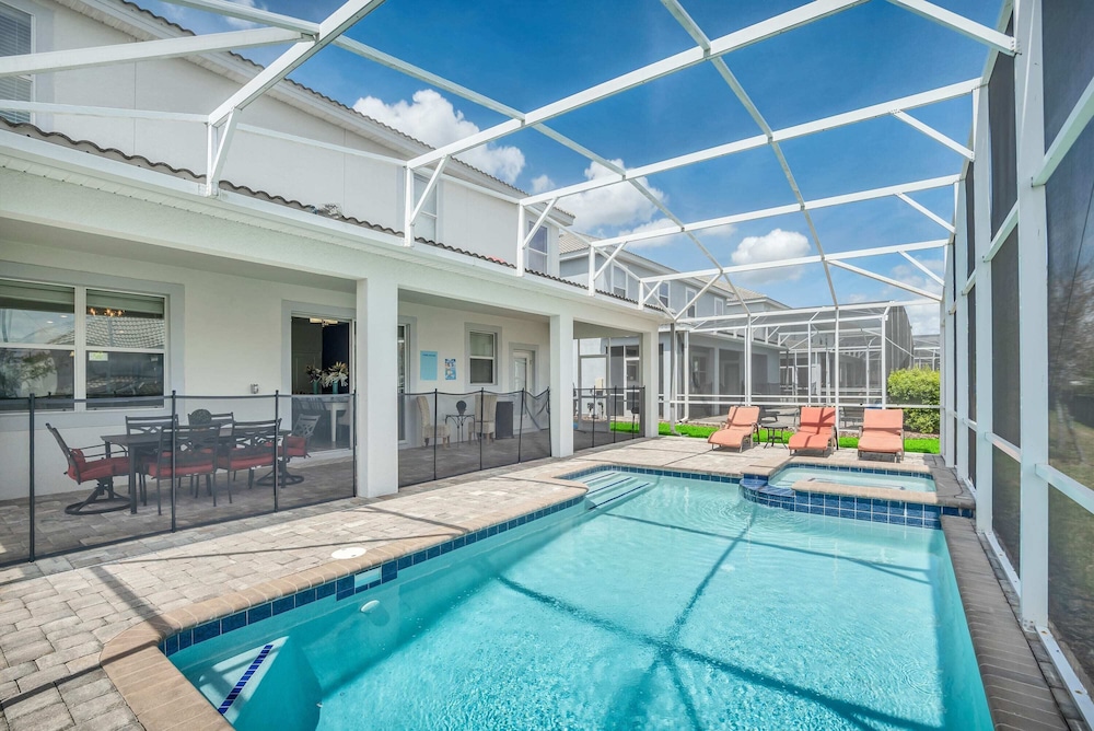 Stunning and Spacious Home Near Disney, CDC Standards #rcg8521 - Image 5