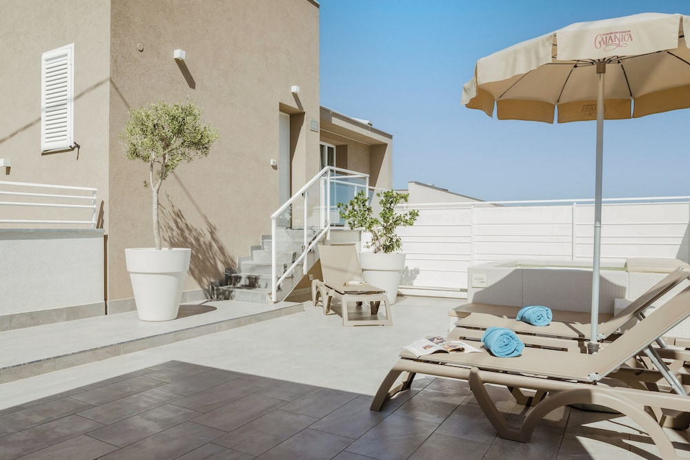 Hotiday Apartments Cefalù