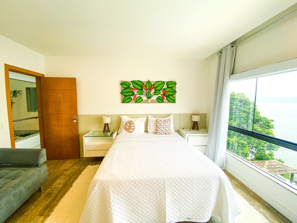 Oasis Beach House