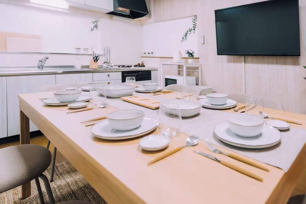 5BDR 1.5BA Osaka Castle House