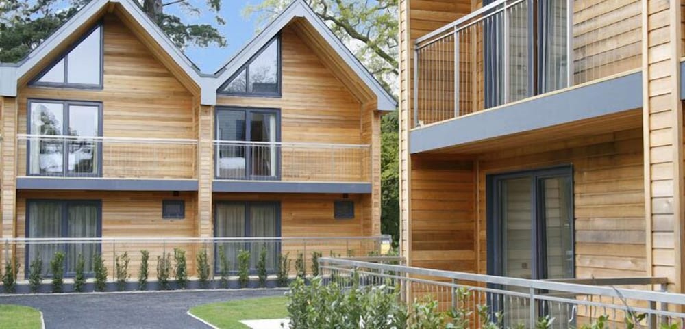 Northbrook Park Mews
