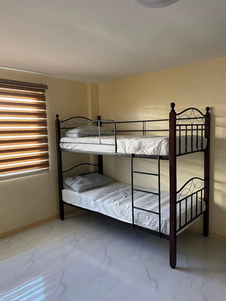 Cozy 3br Home Entry to Cwc, Pili Golf, Naga, Bicol