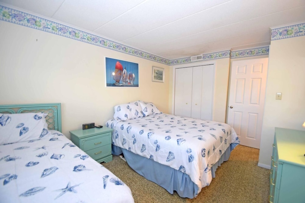 Thunder Island 43b 2 Bedroom Condo view 5