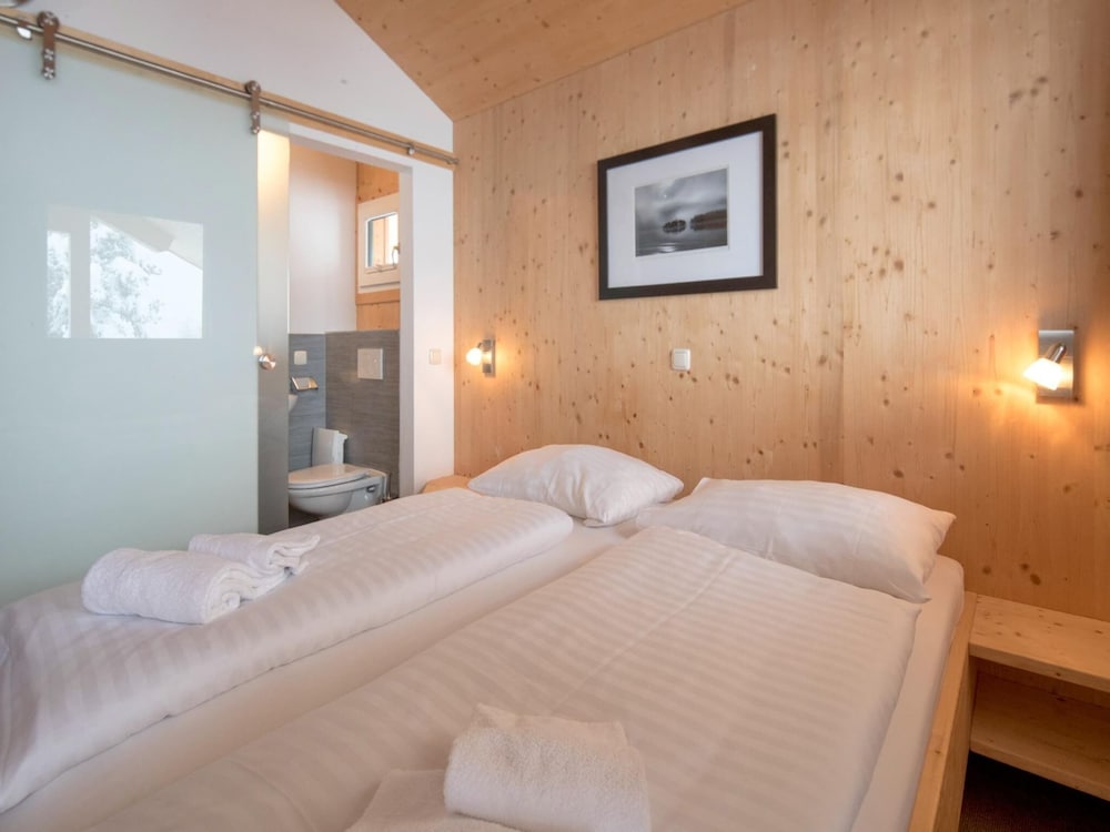 Modern Chalet With Infrared Sauna