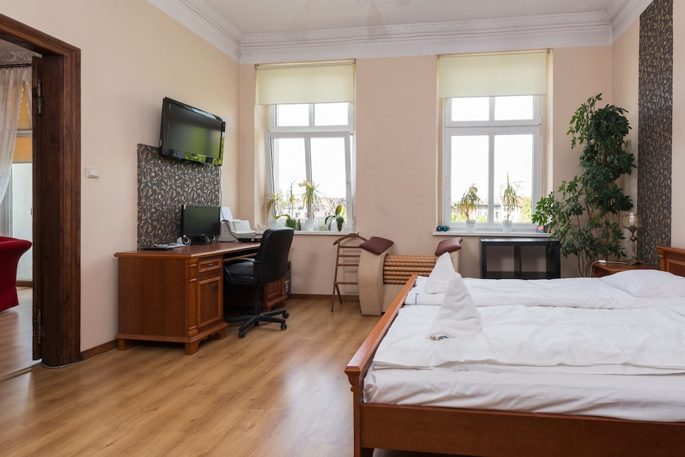 Apartinfo Aura Apartments