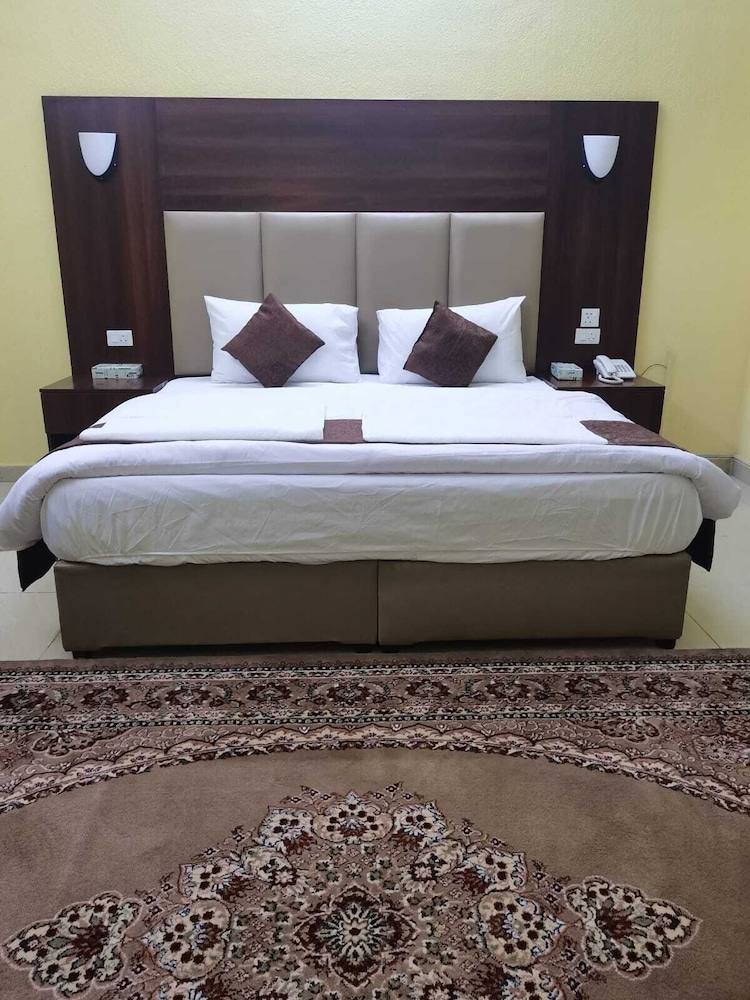 Al Eairy Furnished Apt Al Madinah 3