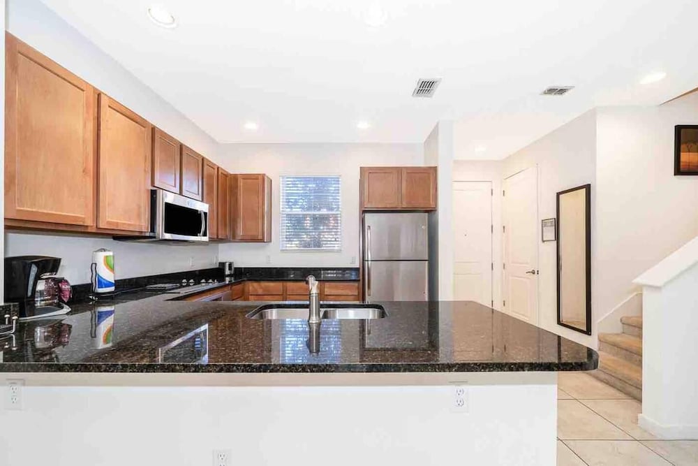 Regal Oaks 2bed Vacation Home in Kissimmee - Image 4