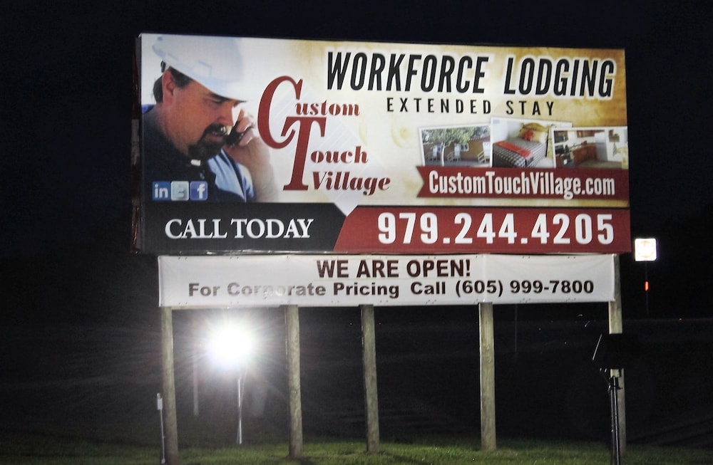 Custom Touch Village Bay City