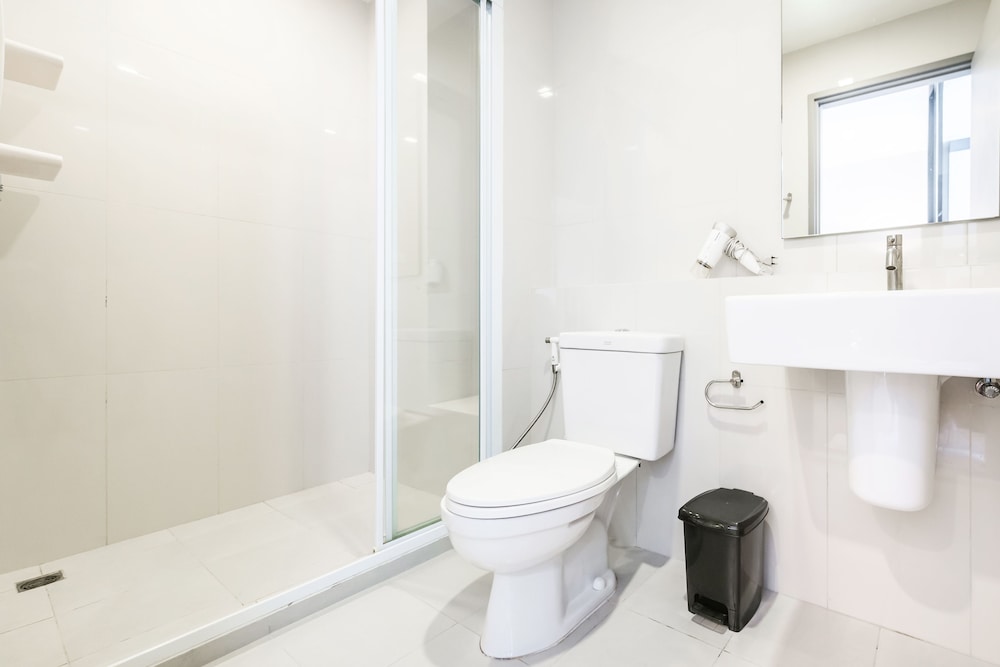 The Base Central Pattaya by Favstay