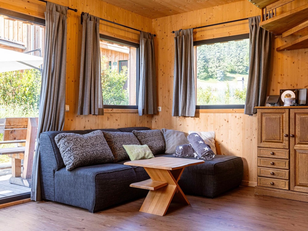 Cosy Chalet With Sauna