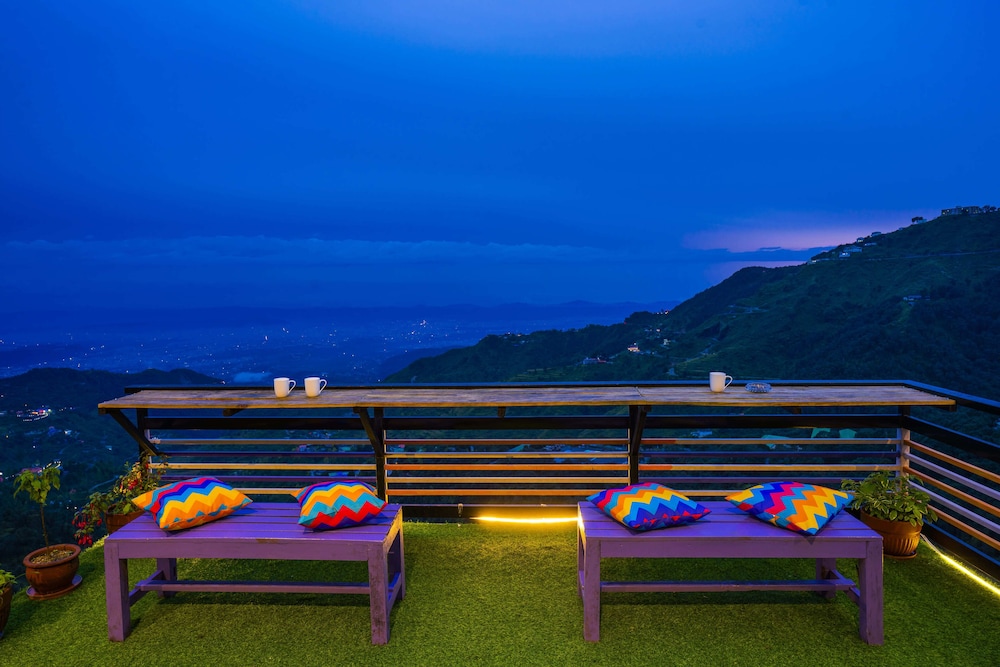 goSTOPS Mussoorie Library Road