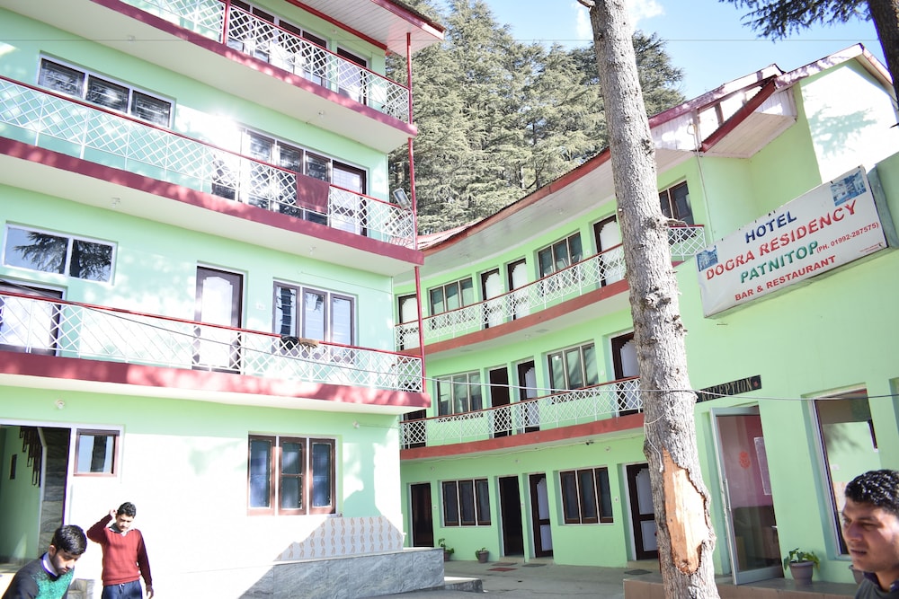 Hotel Dogra Residency Bar and Resturant