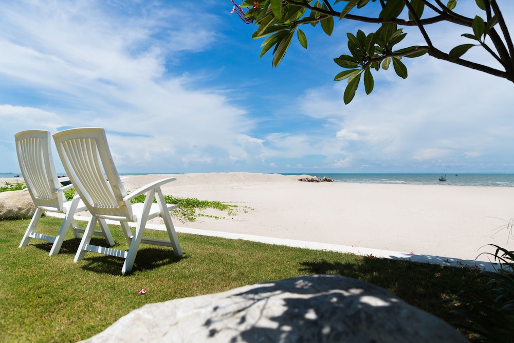 Verano Beach Villa