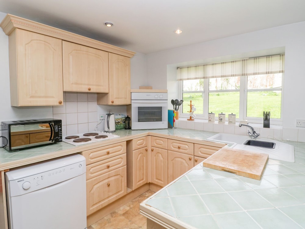 Old Ford Farm Annexe view 2