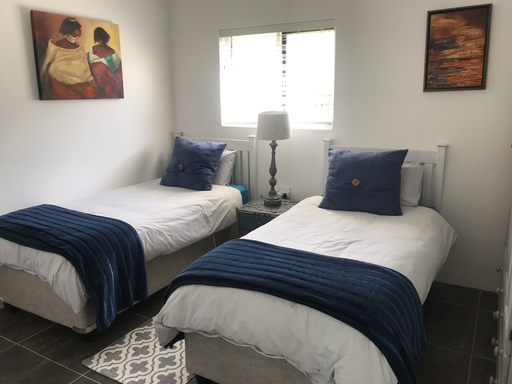 Moonriver Self-catering