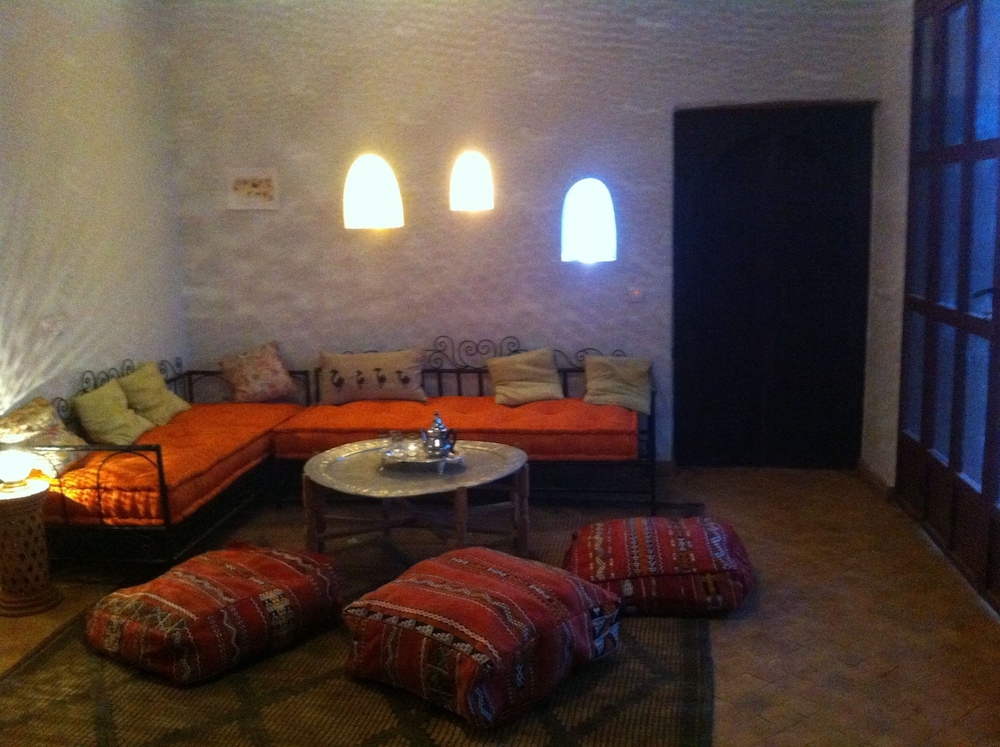 lounge