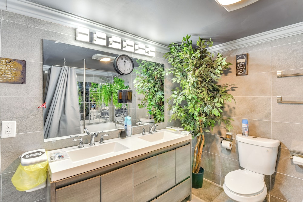 1 Mi to Dtwn & UGA Campus: Cozy Athens Getaway!