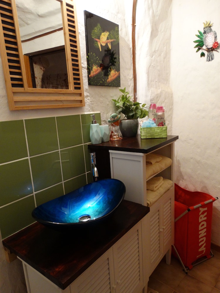 Photo 44