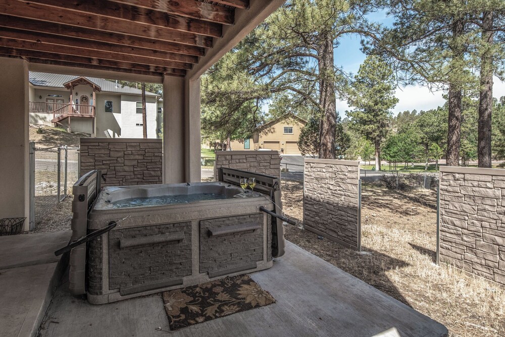 Mountain Soiree by Ruidoso Vacation Rentals
