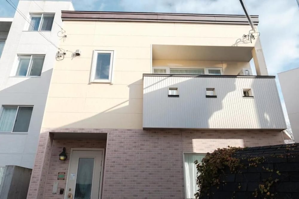 Familia Design House Sapporo
