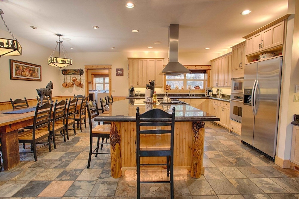 Red Fir 14 5 Bedroom Home