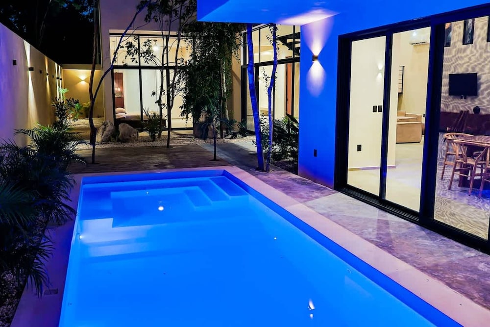 House Tulum Chic and Spacious Villa in the Jungle
