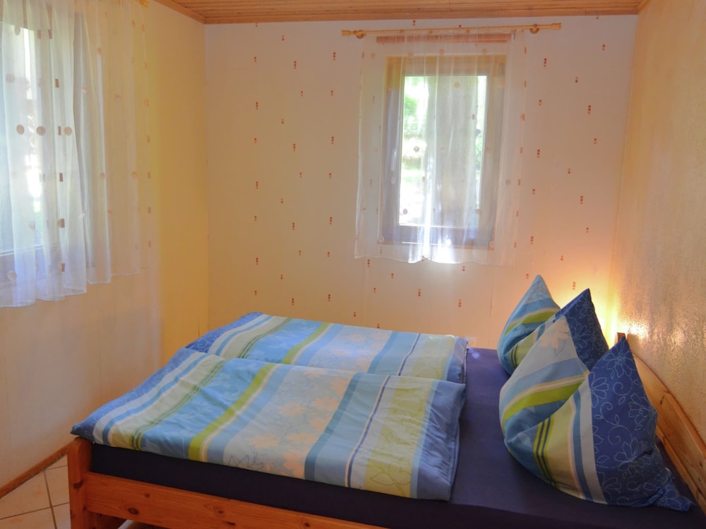 Schones Ferienhaus mit Uberdachter Veranda view 3