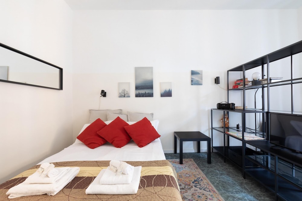 Cozy and Comfy Apartment at Esquilino